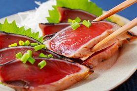 鰹のタタキ〈カルパッチョ風〉