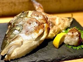 ぶりカマ塩焼き