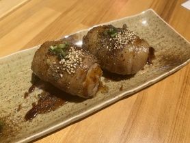 肉巻きおにぎり２個