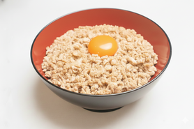 そぼろ丼（味噌汁・お新香付）