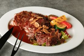 【季節メニュー】牛リブアイの極上ポンドステーキ