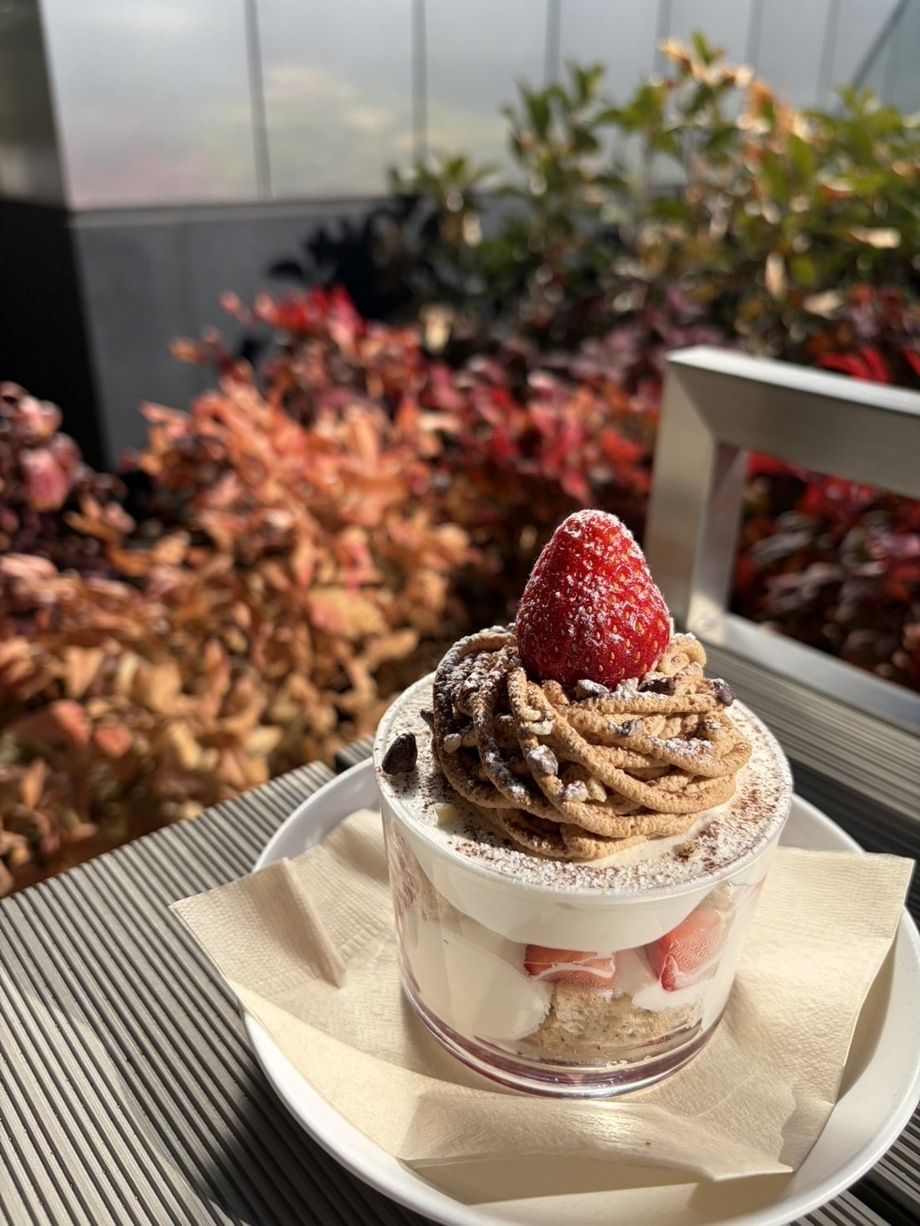 イチゴのプチパフェ