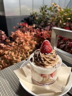 イチゴのプチパフェ