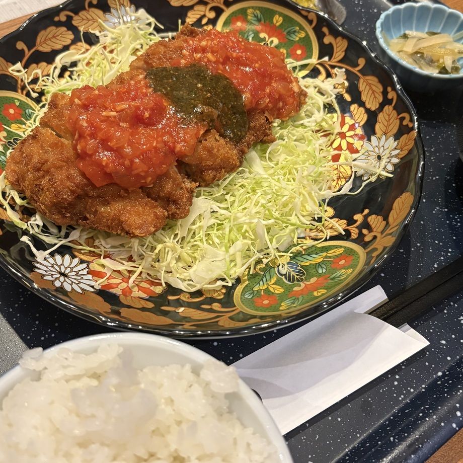 【B】チキンカツ トマトソース御膳