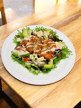 チキンシーザーサラダボウル（スープ付）