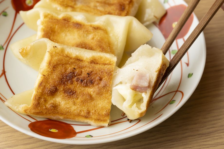 もちベーコンチーズ餃子3個