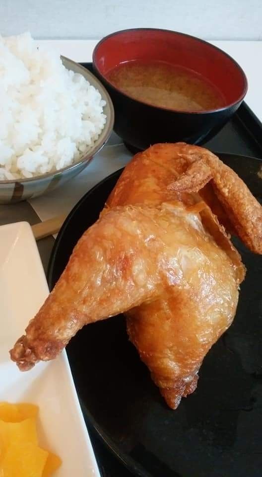 若鶏半身揚げ定食【big fried chicken 】