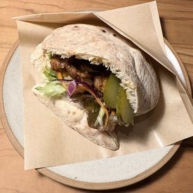 チキンピタサンド