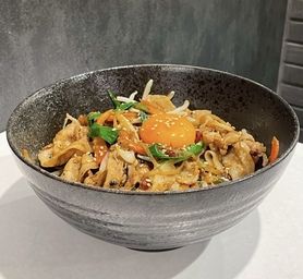 Weekly限定‼️旨辛すたみな丼🐷