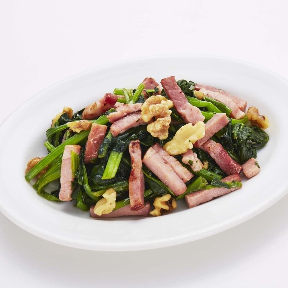 ベーコンとほうれん草のソテー