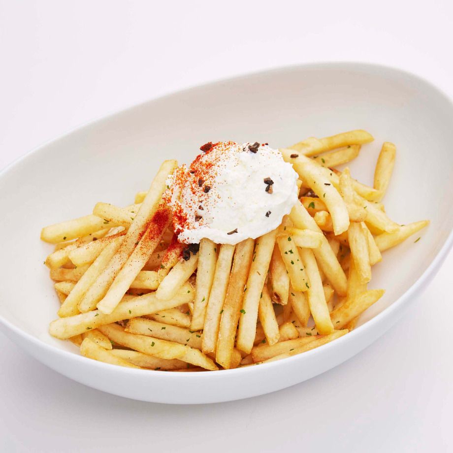 サワークリーム付きフライドポテト