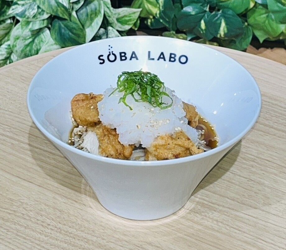 【ぶっかけ】　　とり天おろし蕎麦