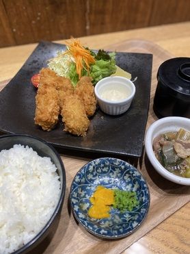 広島産牡蠣フライ定食