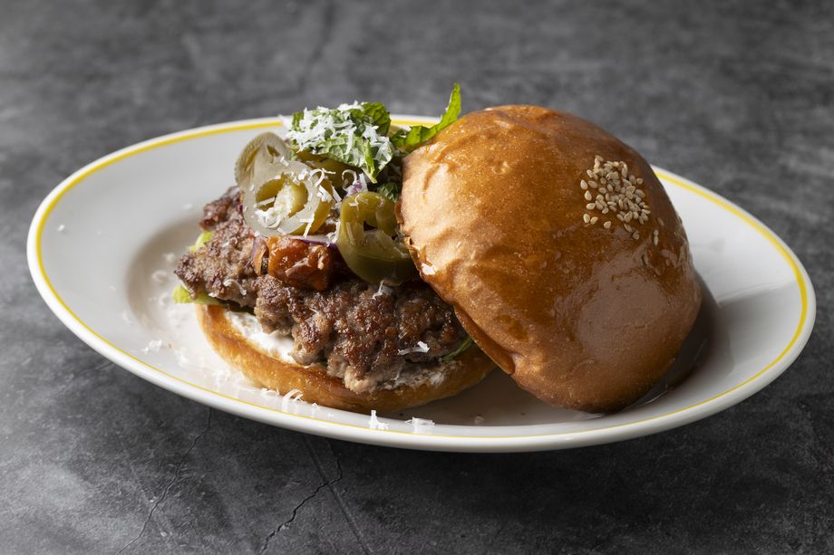 ラムハラペーニョバーガー　Lamb Jalapeno Burger