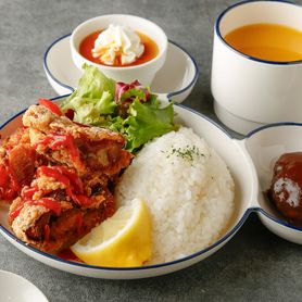 キッズ　唐揚げ＆ハンバーグ
