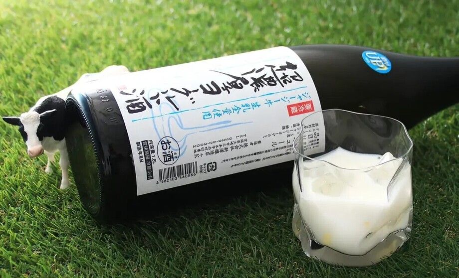 愛宕の松　『超濃厚ヨーグルト酒』（100ml）