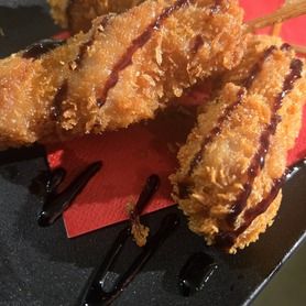 「汐留横丁2周年記念特別価格」豚ロースの串カツ5本(バルサミコソース)