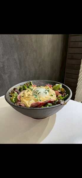 ローストビーフ丼　わさび醤油マヨ