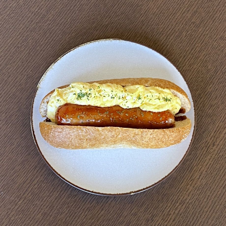 全粒粉パンのてりたまホットドック