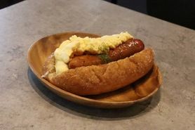 【新メニュー！！】全粒粉パンのてりたまホットドッグ