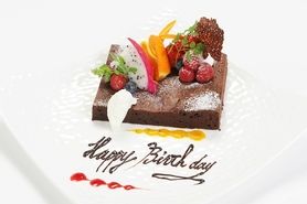 誕生日や記念日にアニバーサリープラン（3時間飲み放題プラン）