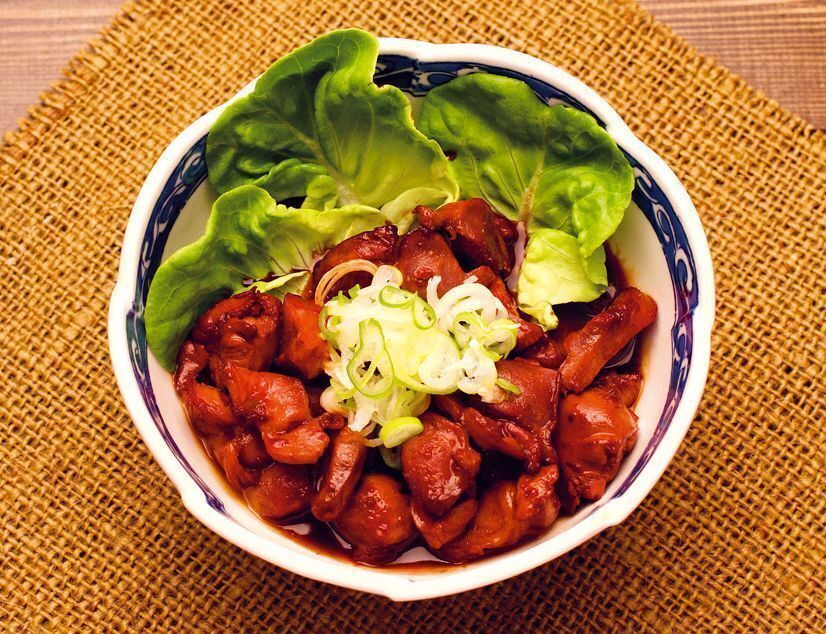 鳥もつ煮（500）