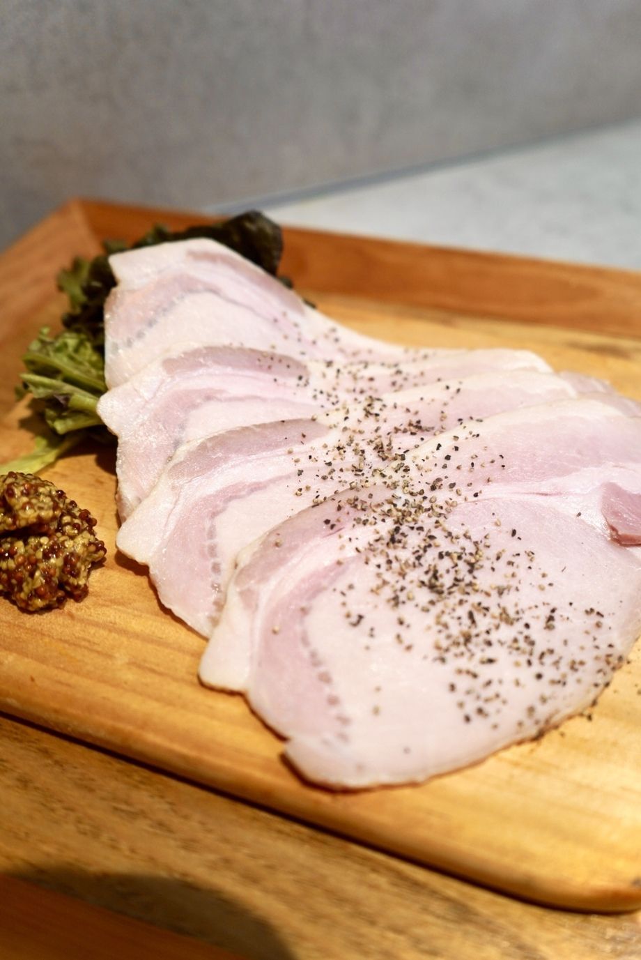 ローストポーク食べ放題+お好きなドリンク1杯無料