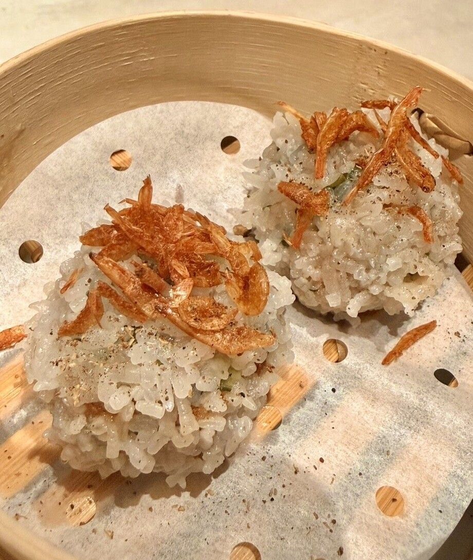 【春限定】駿河湾産　桜えびと菜の花の黒豚焼売