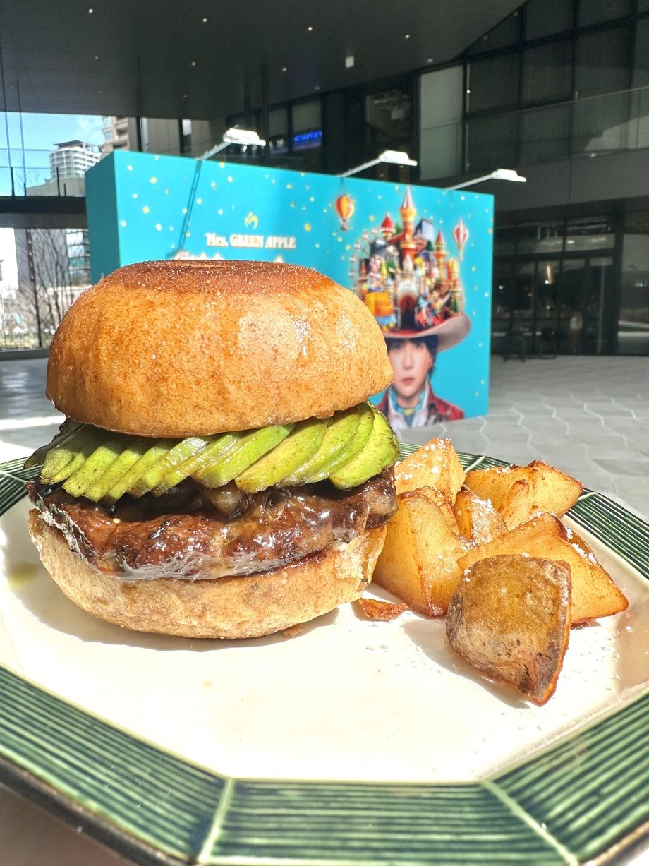 新登場！アボカドバーガー