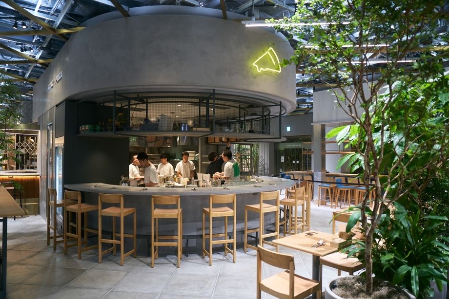 【平日限定日替わりピザ】半熟たまごアスパラベーコンピザ