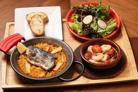 サワラとタケノコパエリャ&海老とキノコのアヒージョ