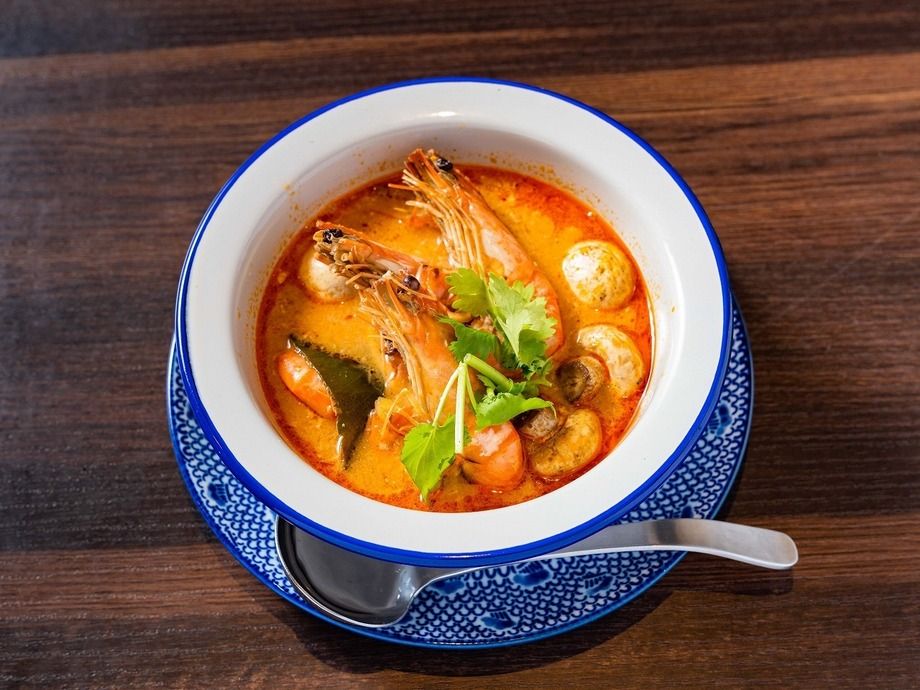 トムヤムクン　エビ二尾