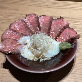 ⚠️3月限定⚠️ 蔵出し 和牛炙りユッケ　〜濃厚とろ玉ソース〜