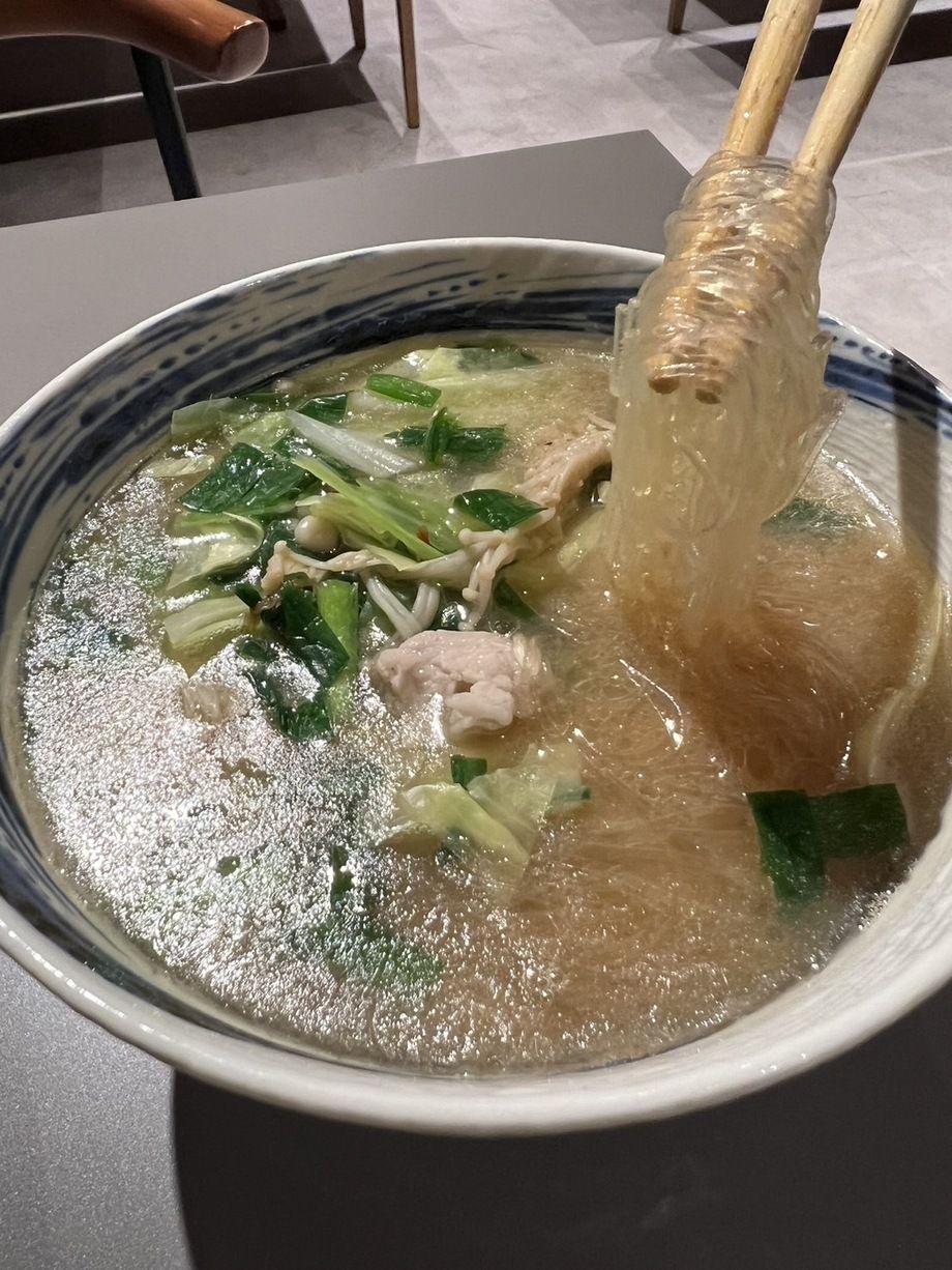 ヘルシー&コラーゲン‼︎豚骨春雨ラーメン