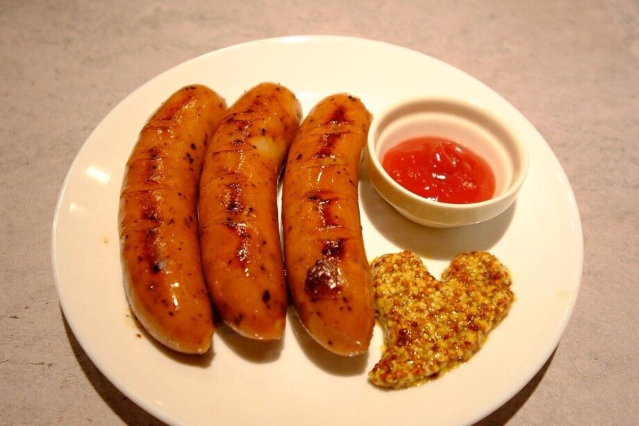 ペッパーフランクフルト　3本盛り