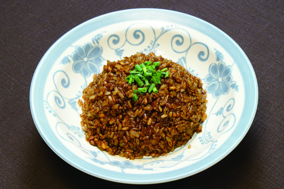 黒炒飯