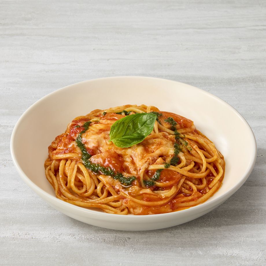 とろ～りモッツァレラのトマトソース　生パスタ