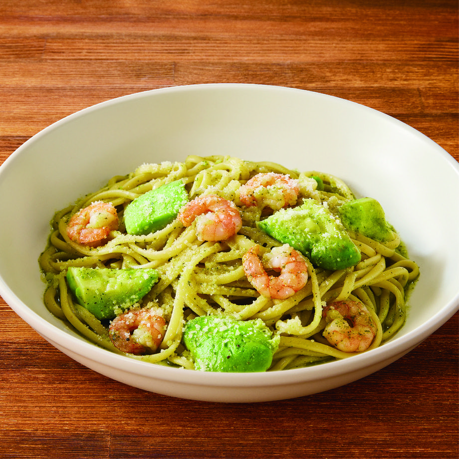 海老とアボガドのバジルソース　生パスタ