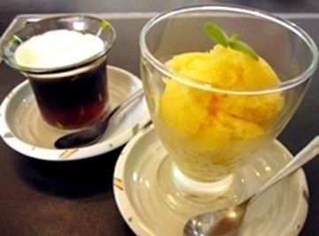 自家製オレンジシャーベット（２９０円）