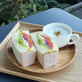【週末限定！】彩り野菜のサンドイッチセット🥪🥕