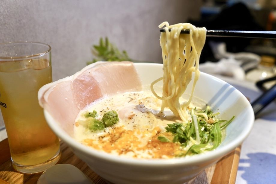 【✨ つぶれない店放送人気𝐍𝐨. 𝟏✨】豚骨カルボナーラlunchセット
