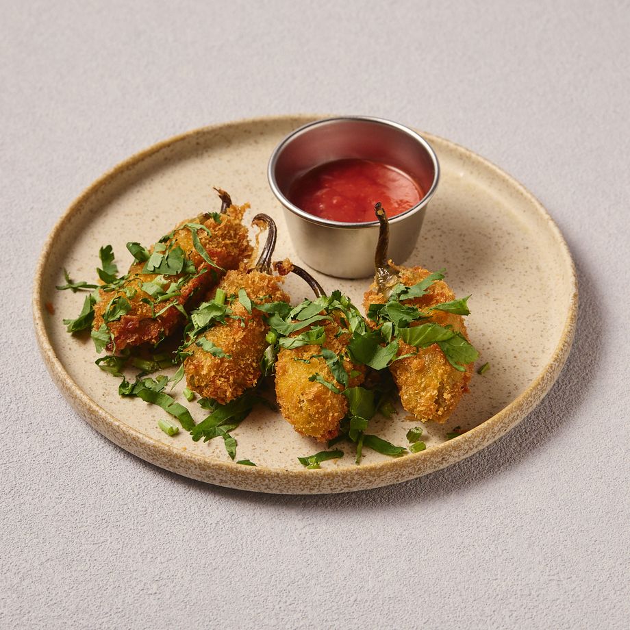 Jalapeño poppers(ハラペーニョポッパーズ)