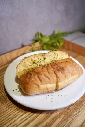 🍞当店自家製🍞めちゃウマガーリックトースト🧄