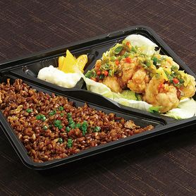 黒炒飯＆油淋鶏弁当
