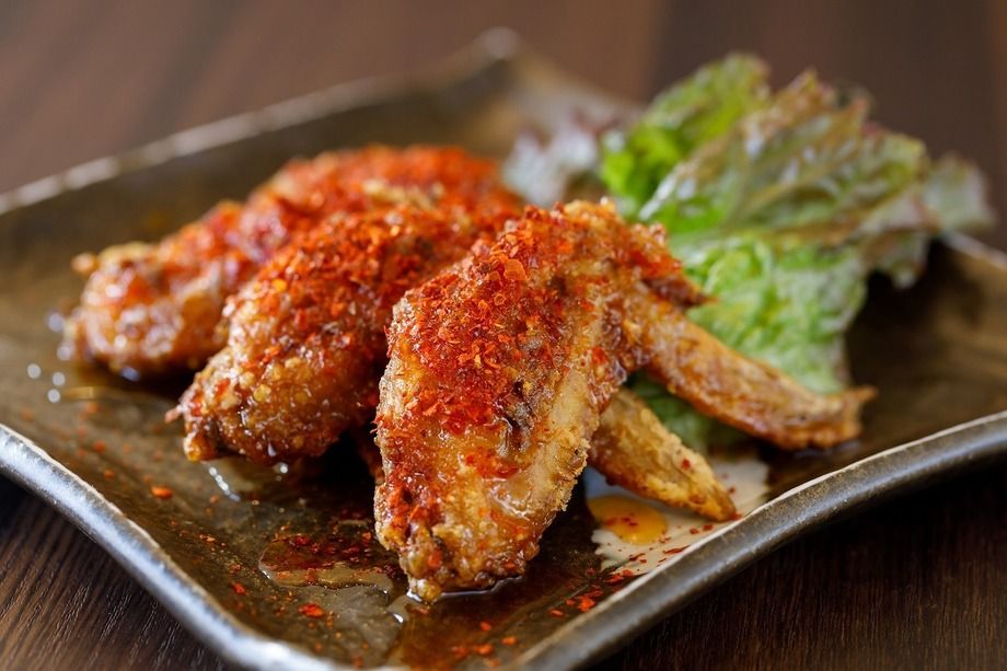 マイペンライのピリ辛手羽先