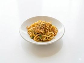 【ランチ】新玉ねぎと東京野菜のニンニクオイルパスタ　カレティエッラ＋フォカッチャ