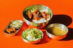 ヤンニョムチキン丼定食