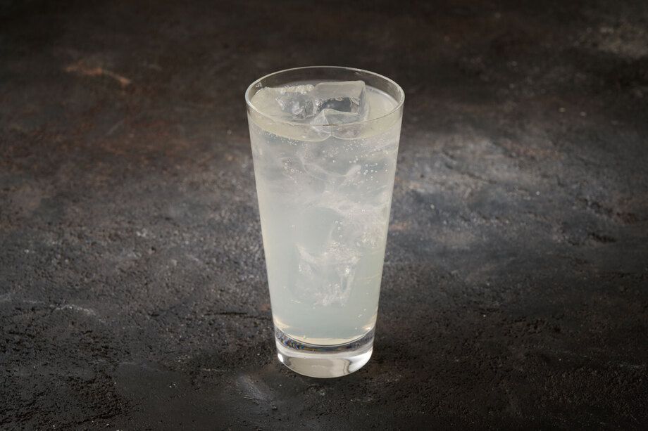 こだわり酒場のレモンサワー