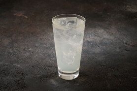 こだわり酒場のレモンサワー