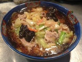 肉うま煮ラーメン(醤油)